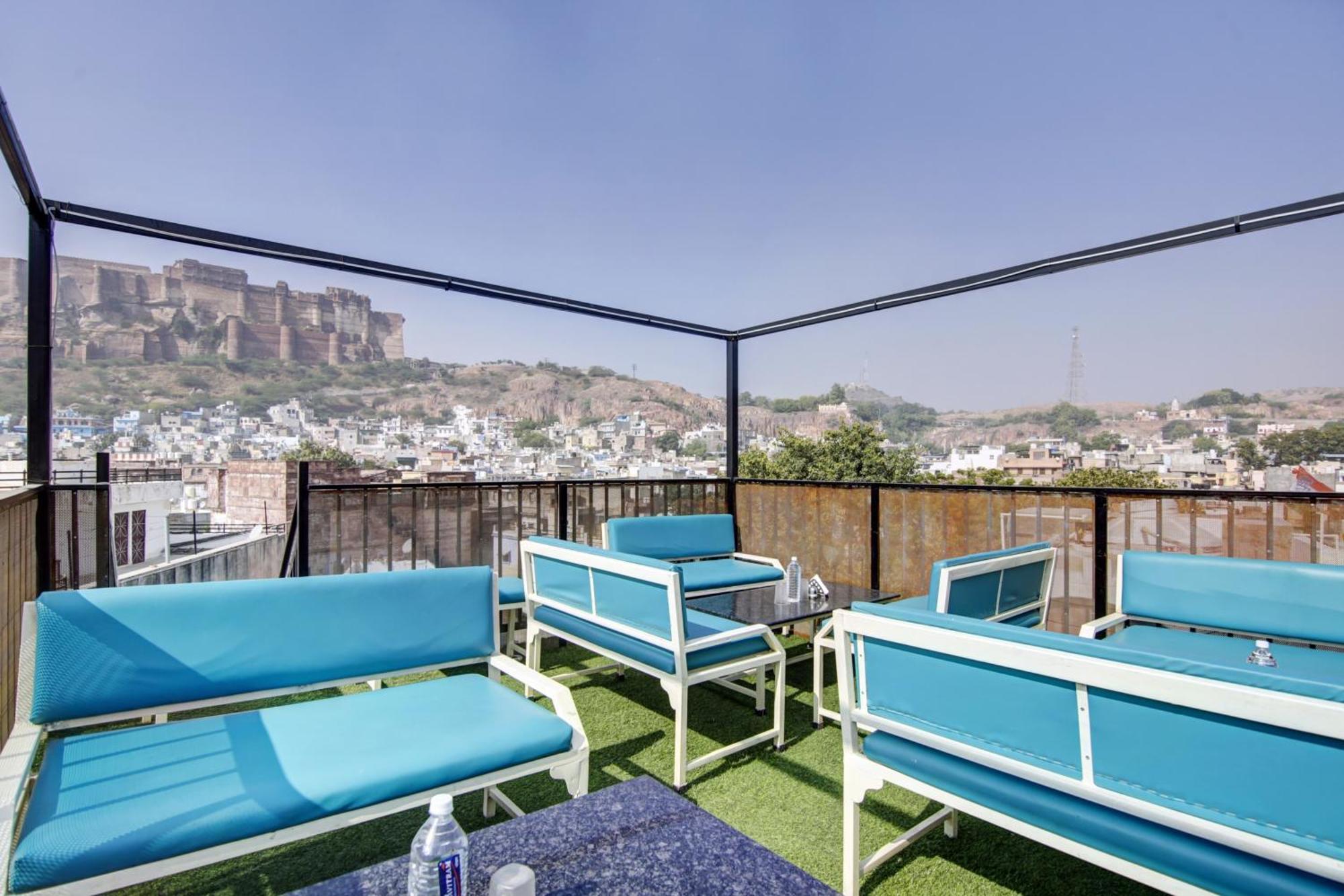 The Club Hichki Hotel Dzsódhpur Kültér fotó